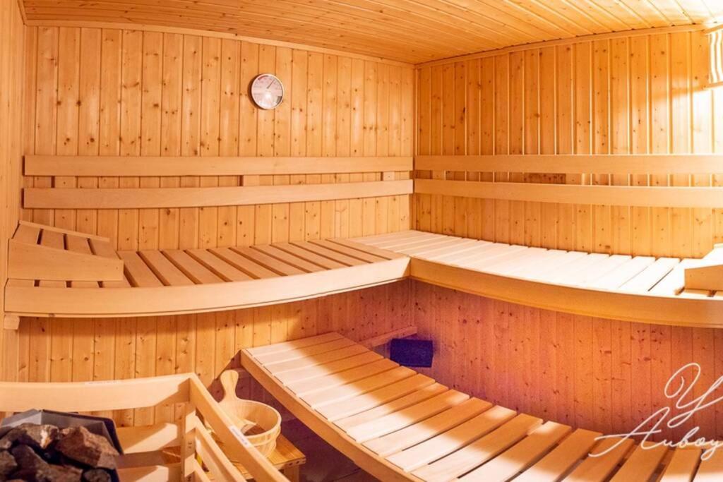 Chalet La Calougeotte, Jardin, Spa Et Sauna Prives Le Menil Bagian luar foto