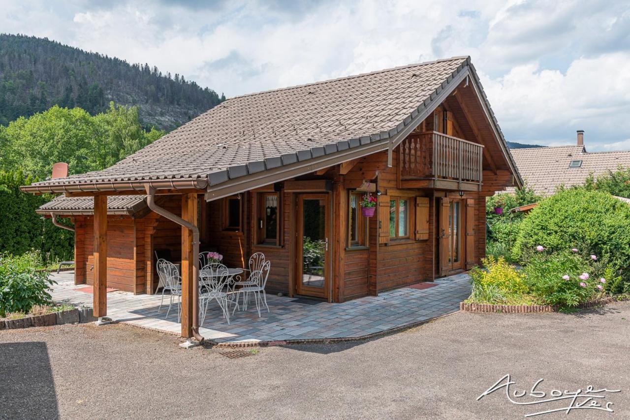 Chalet La Calougeotte, Jardin, Spa Et Sauna Prives Le Menil Bagian luar foto