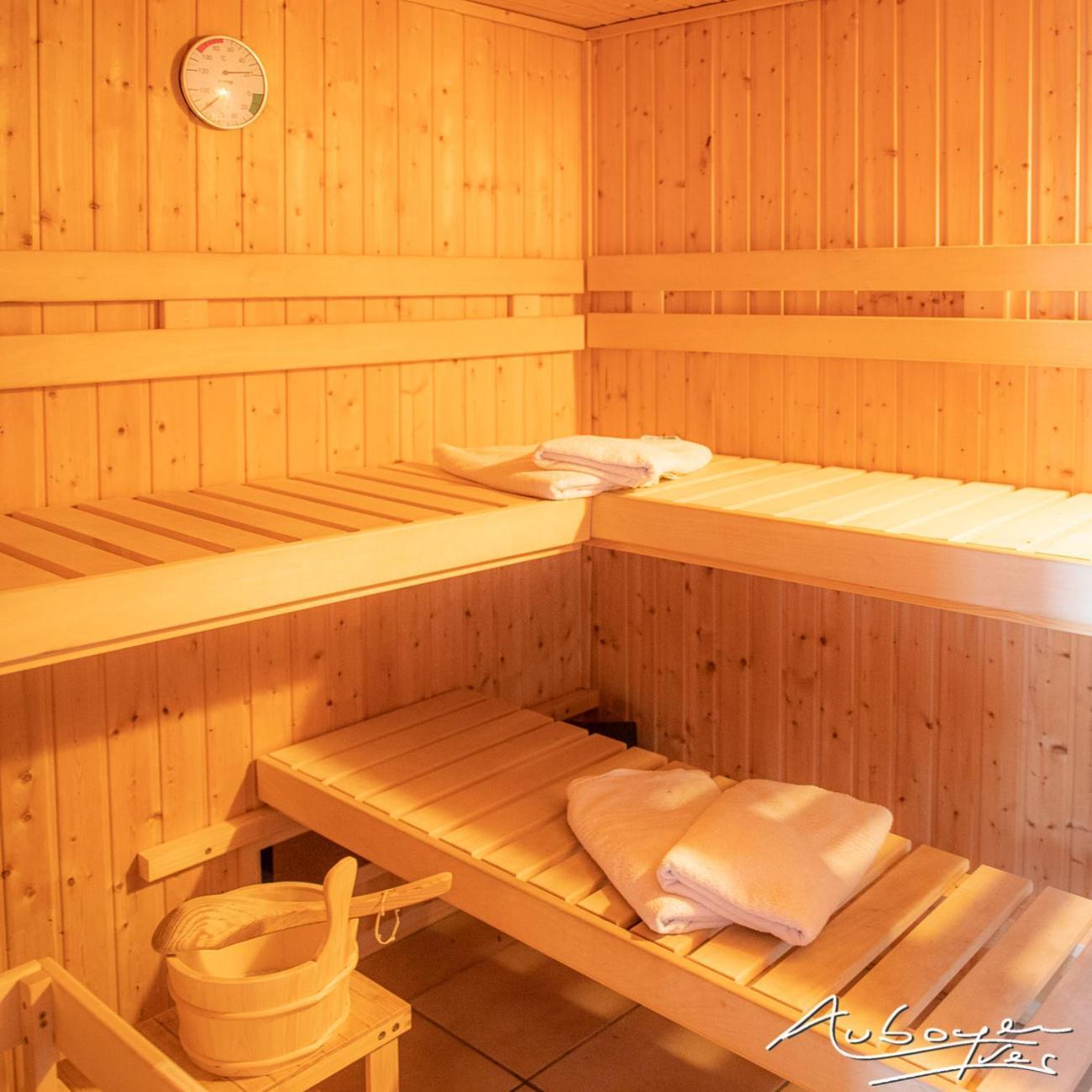 Chalet La Calougeotte, Jardin, Spa Et Sauna Prives Le Menil Bagian luar foto