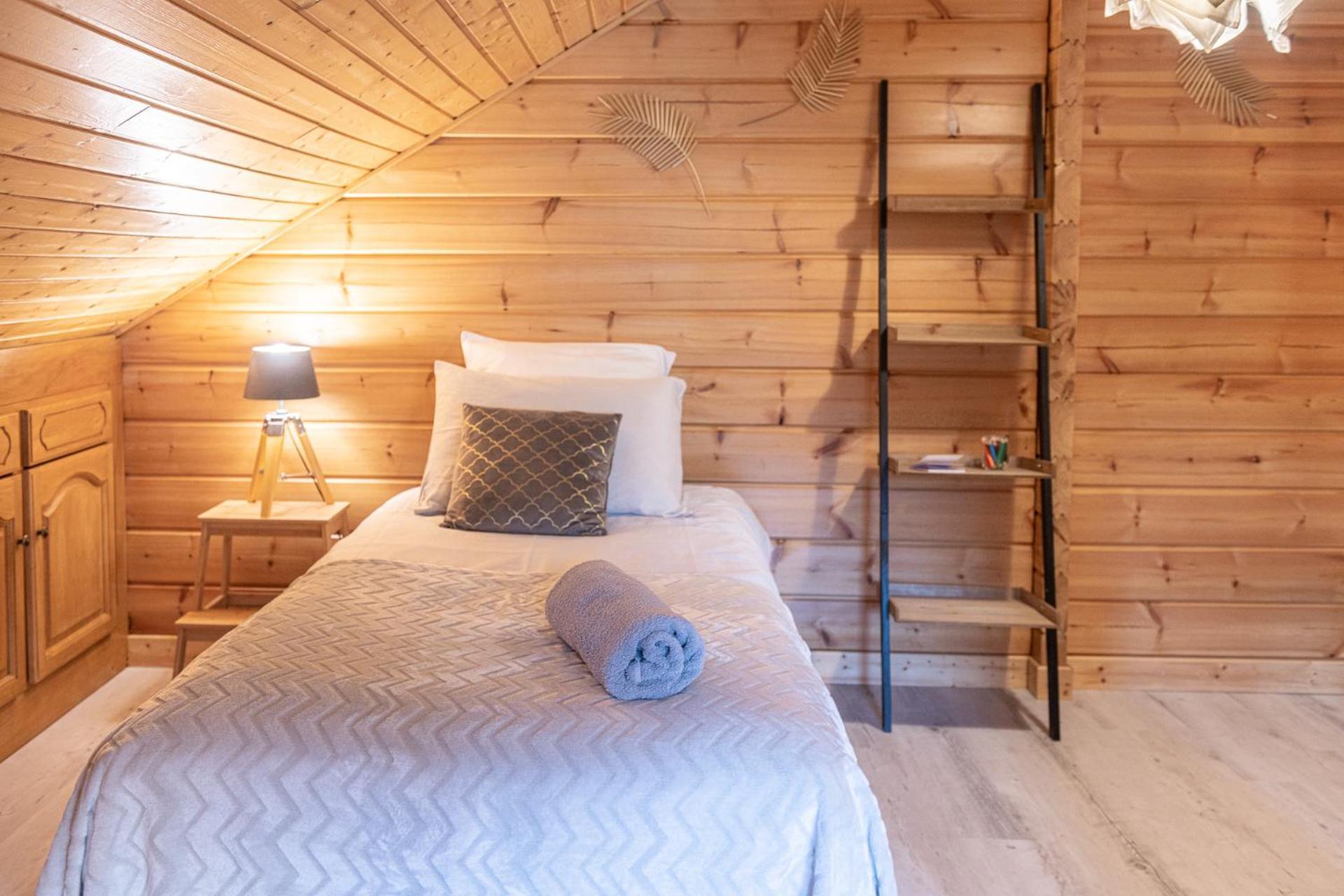 Chalet La Calougeotte, Jardin, Spa Et Sauna Prives Le Menil Bagian luar foto
